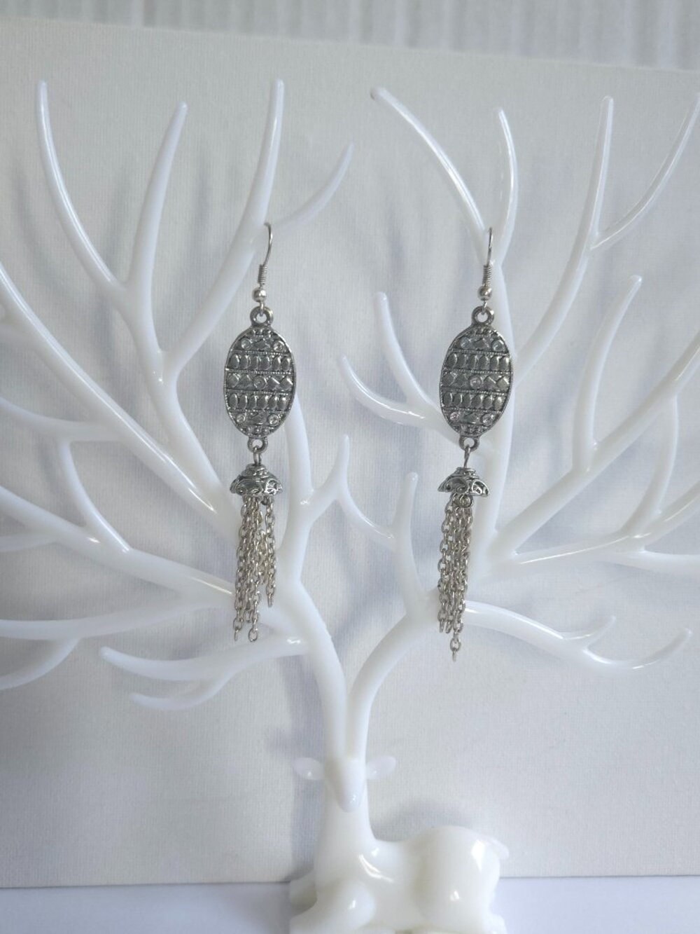 Boho Antique Silver Tone Oval Textured Dangle Earrings Chain Tassel Fringe